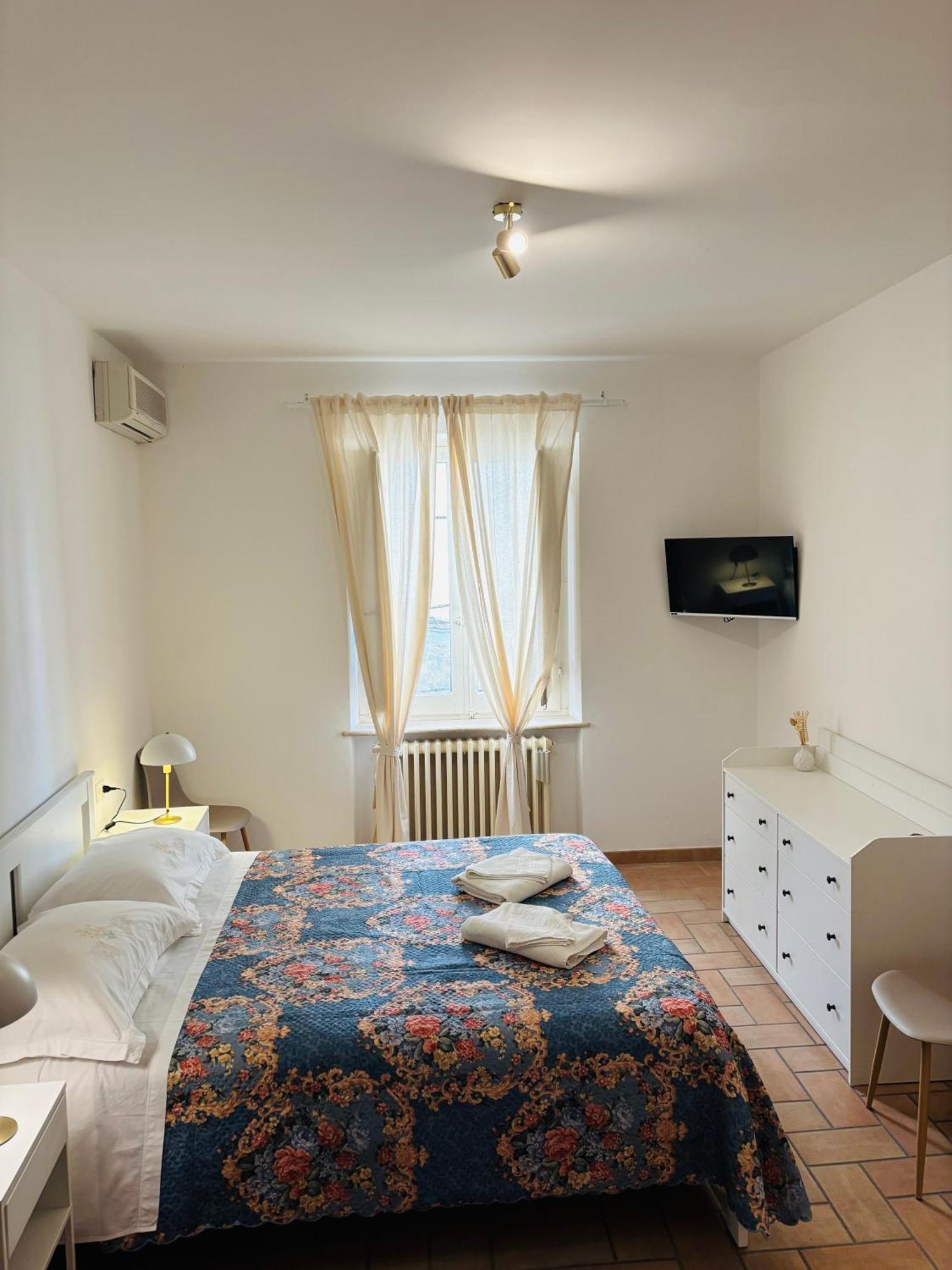 Al Belvedere Apartment II Atri Esterno foto